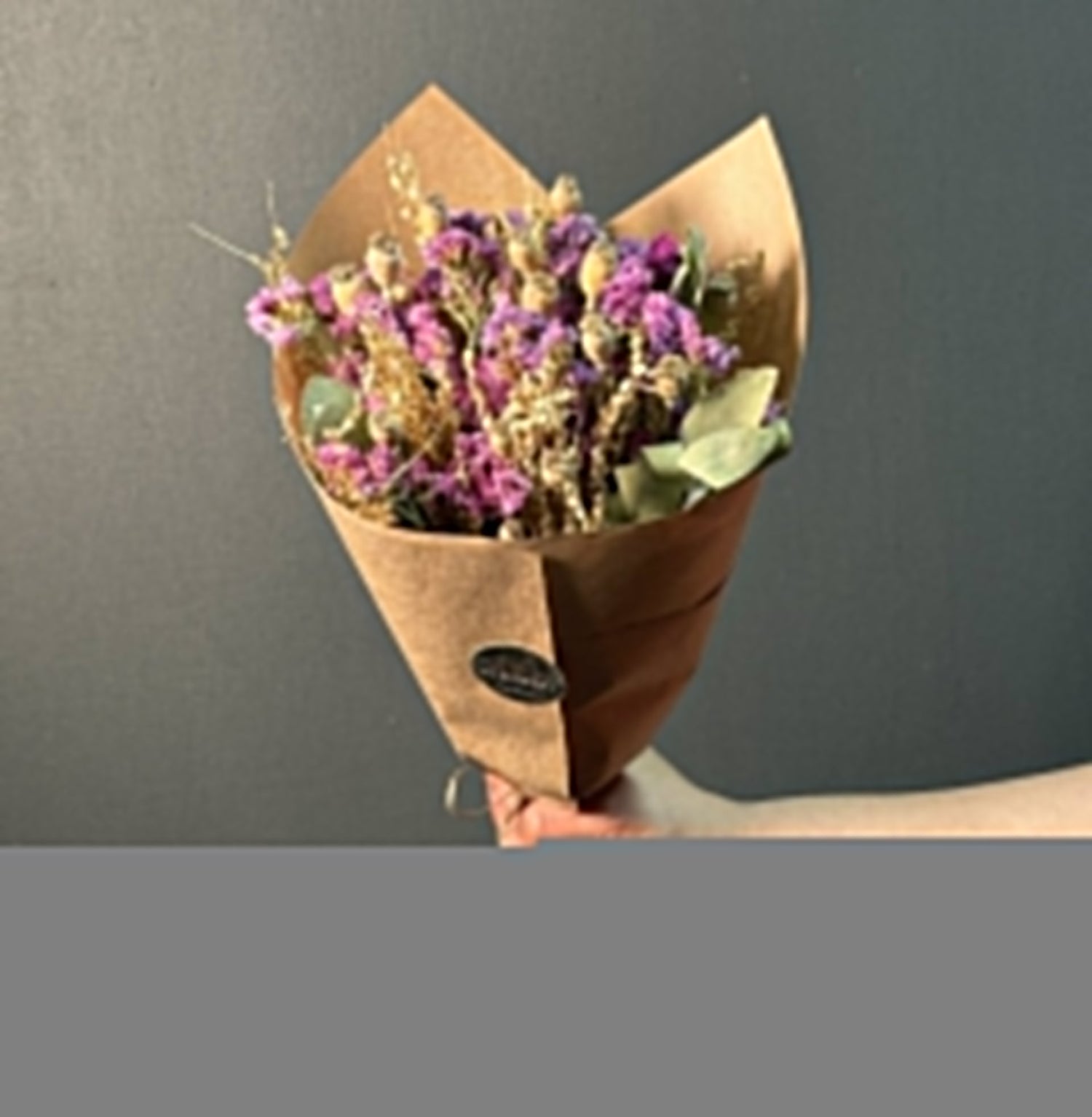 RAMO FLORES SECAS FUCSIA