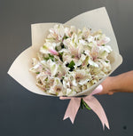 RAMO ALSTROEMERIAS BLANCA / 10 VARAS