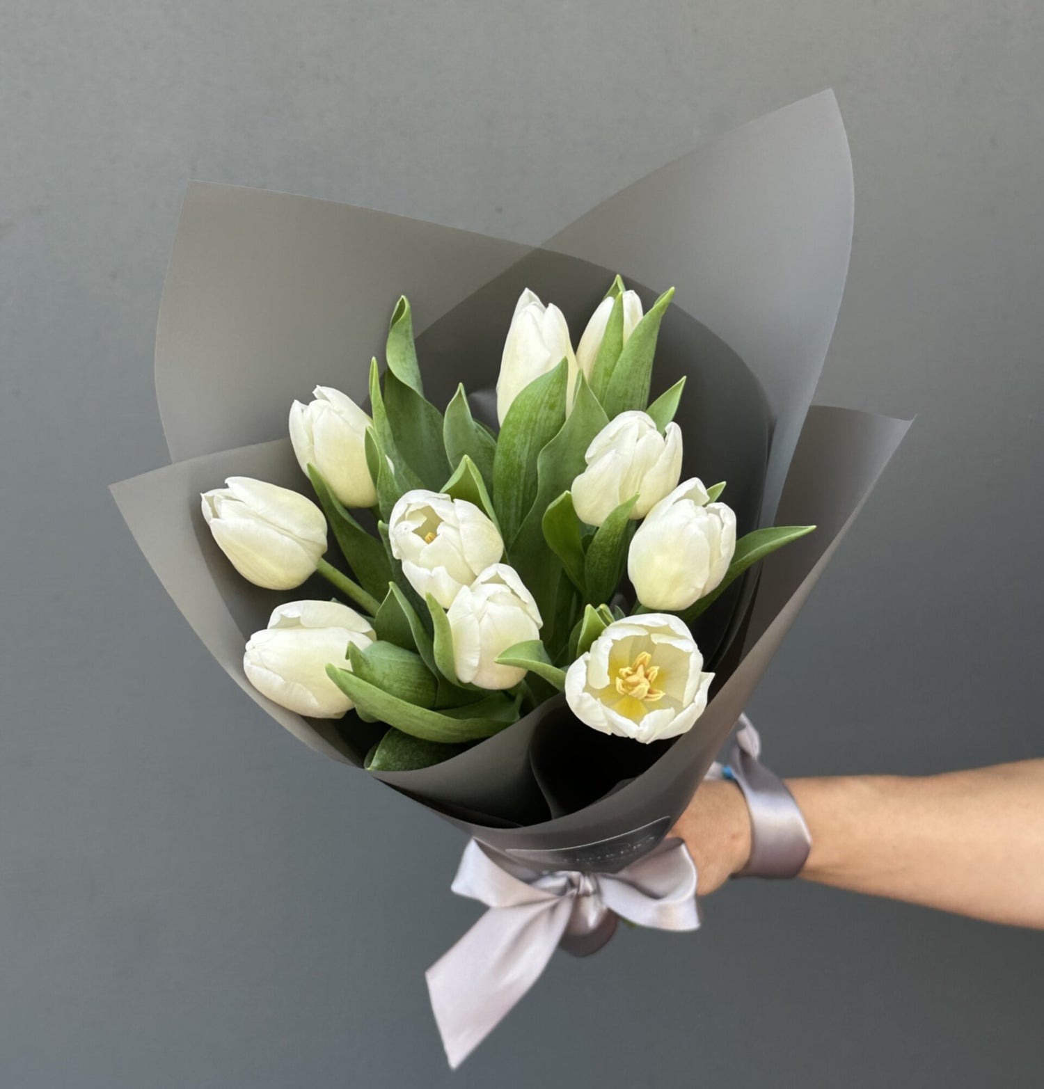 RAMO TULIPANES BLANCOS 10 VARAS
